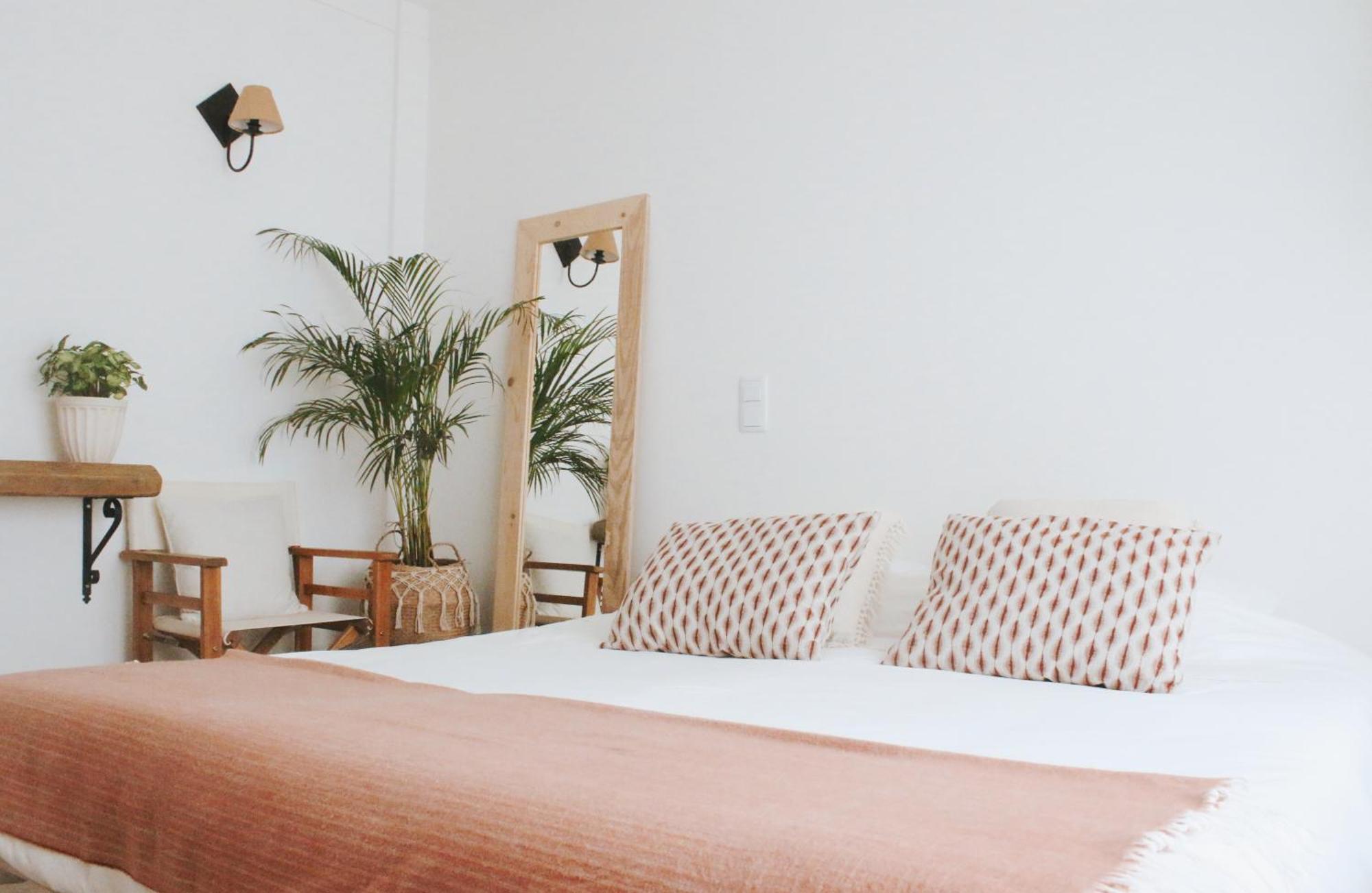 Vale - Surf & Yoga Homestay Charneca (Setubal)