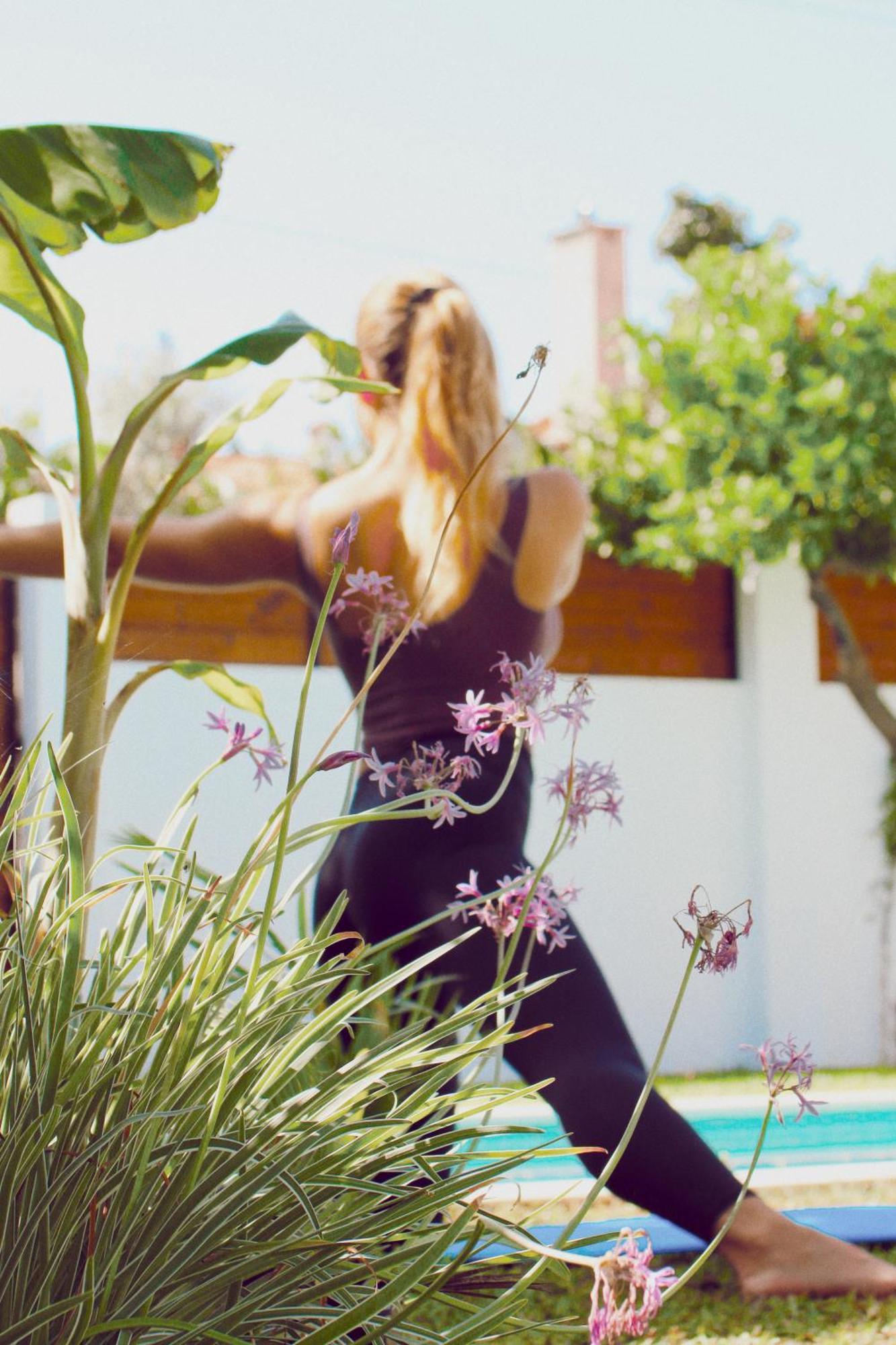 Vale - Surf & Yoga Homestay *
